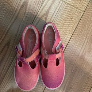Cute glittery keds sneakers, only worn a few times